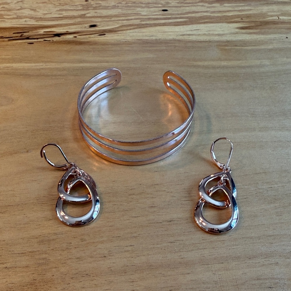 Elegant Rose Gold Jewelry Set